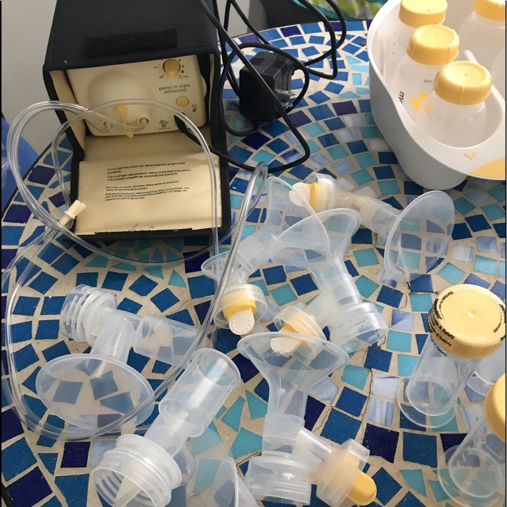 Medela pump, pumping bra, and so much more!